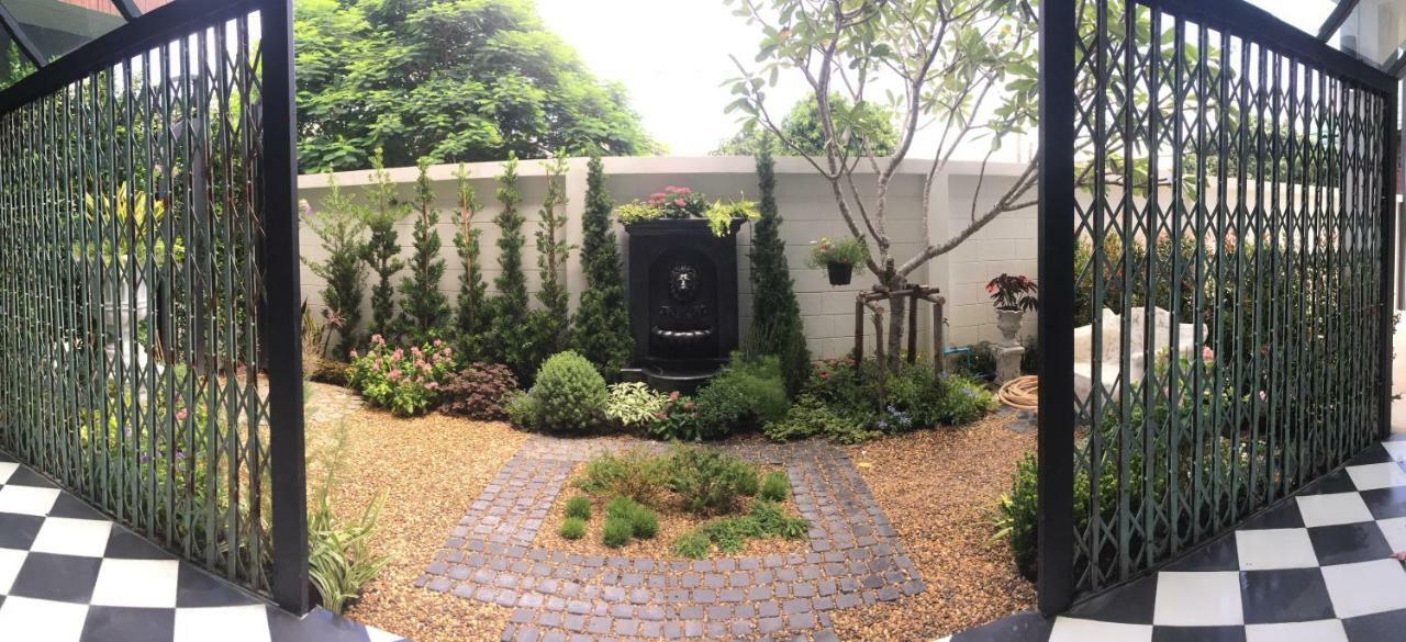 Wiw Mini Hotel Bangkok Exterior photo